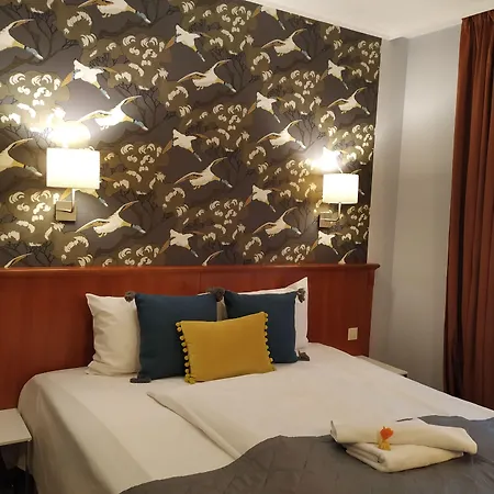 Stare Old Town 3* بوزنان