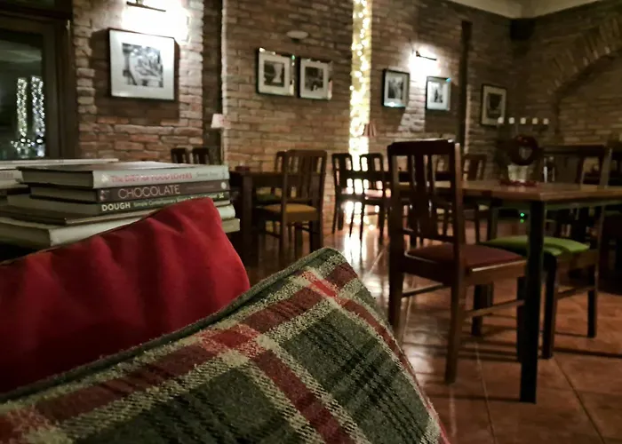 斯塔勒米亚斯托老城酒店 3* 波兹南