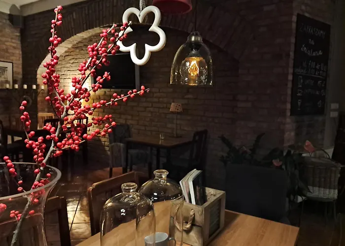 斯塔勒米亚斯托老城酒店 3*