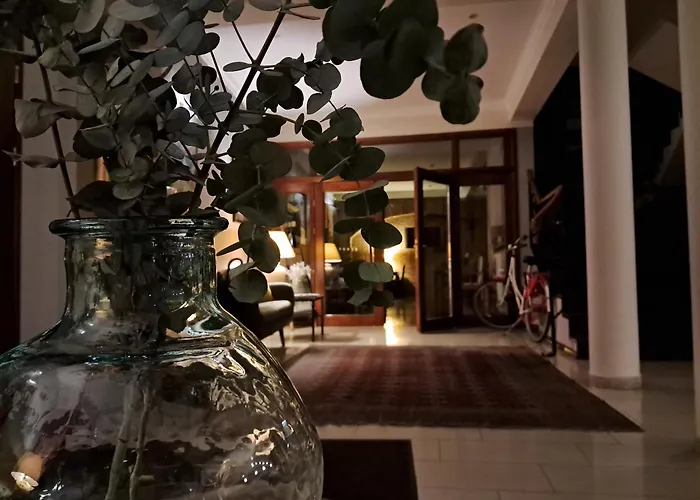 斯塔勒米亚斯托老城酒店 3*