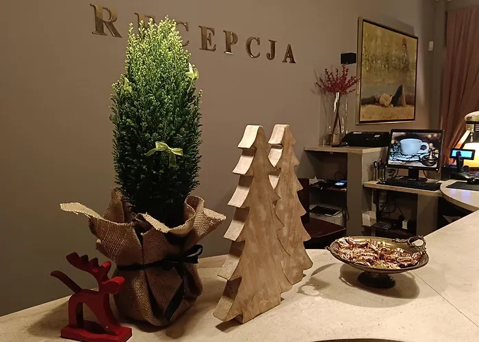 斯塔勒米亚斯托老城酒店